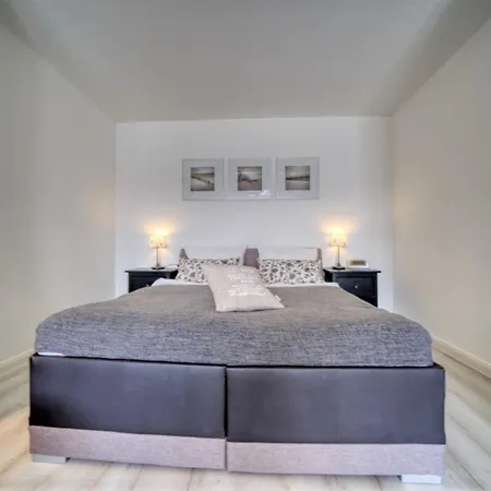 - Haus O, App 0o0303 Апартаменты