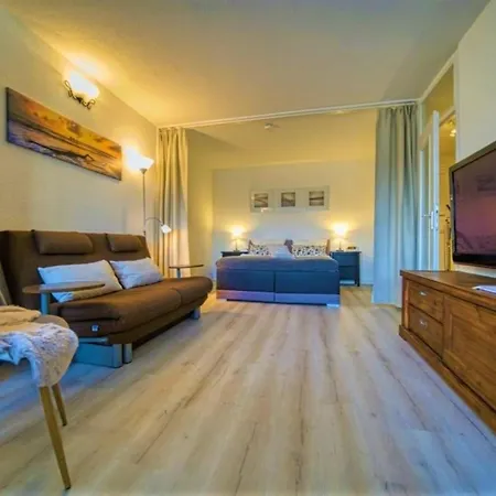 - Haus O, App 0o0303 Heiligenhafen